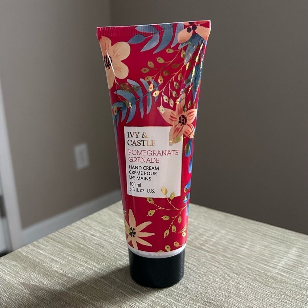 NEW … IVY & CASTLE “Pomegranate Grenade” Hand Cream